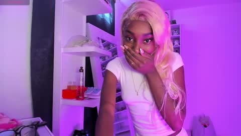 Snapshot of amberprincess2 chatting on February 22, 2026, 3:43 pm Amber online show from February 22, 2026, 3:43 pm