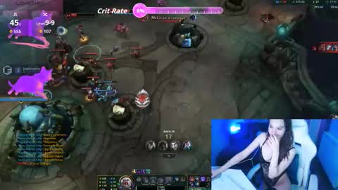 Snapshot of ambraenm chatting on February 17, 2026, 11:00 pm AmbraEnm online show from February 17, 2026, 11:00 pm