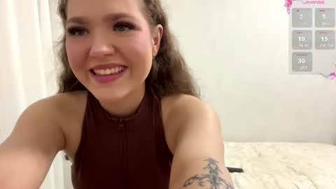 Mia online show from June 25, 2026, 5:17 pm