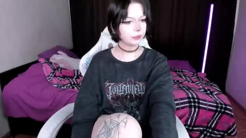 Snapshot of amelia__miller chatting on September 17, 2025, 1:35 pm Amelia online show from September 17, 2025, 1:35 pm