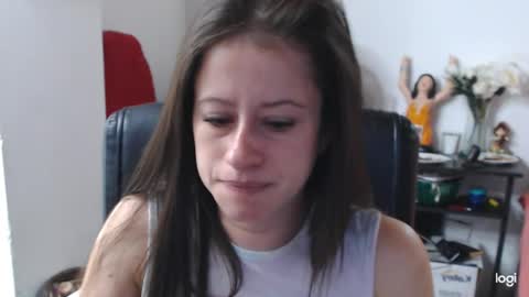 amelia online show from April 19, 2026, 12:33 am