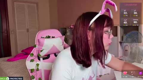 Snapshot of amelia_grant_11 chatting on August 10, 2026, 6:39 am Amelia online show from August 10, 2026, 6:39 am
