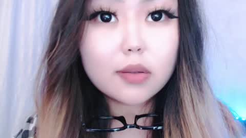 Amelia online show from June 5, 2026, 5:51 pm