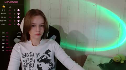 amelia_sweeti online show from October 11, 2025, 7:56 pm