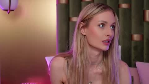 Snapshot of ameliaangell chatting on January 8, 2026, 5:59 pm Amelia online show from January 8, 2026, 5:59 pm