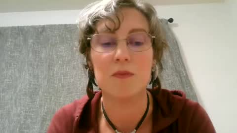 Snapshot of ameliaishka chatting on October 4, 2025, 3:37 am Ameliaishka online show from October 4, 2025, 3:37 am