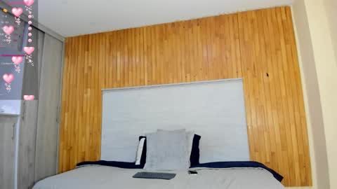 Daniela online show from November 13, 2025, 1:10 pm