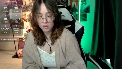 Amelia online show from October 2, 2025, 7:04 am