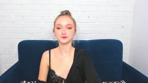 ameliawise online show from January 4, 2025, 11:54 am