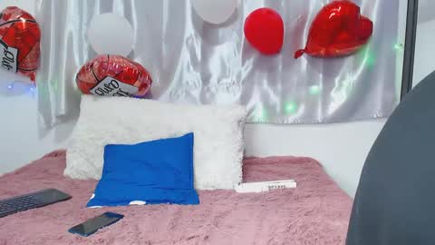 Snapshot of amelie01bronw chatting on March 1, 2025, 1:32 am amelie brown online show from March 1, 2025, 1:32 am