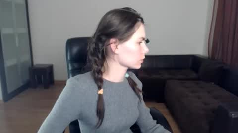 Snapshot of ameliereve chatting on September 29, 2025, 4:45 pm Amelie online show from September 29, 2025, 4:45 pm