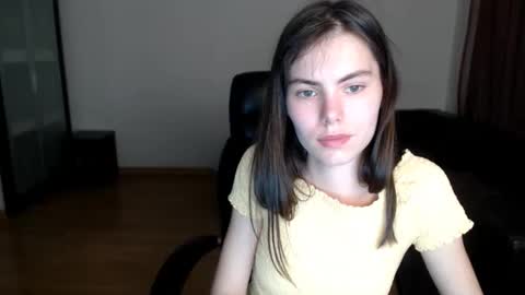 Snapshot of ameliereve chatting on October 9, 2025, 5:55 pm Amelie online show from October 9, 2025, 5:55 pm