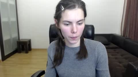 Snapshot of ameliereve chatting on October 28, 2025, 5:15 pm Amelie online show from October 28, 2025, 5:15 pm