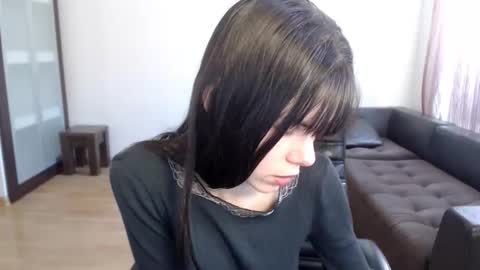 Snapshot of ameliereve chatting on October 31, 2025, 11:11 am Amelie online show from October 31, 2025, 11:11 am