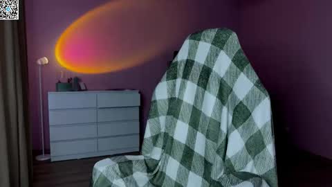 Snapshot of ameliia_castro chatting on November 12, 2025, 6:03 am Ameliia castro online show from November 12, 2025, 6:03 am