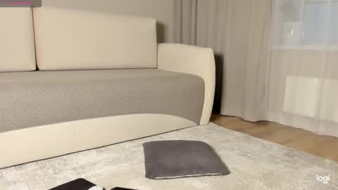 Amelina Love online show from October 17, 2025, 12:36 am