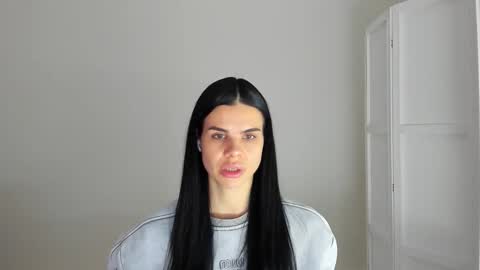 amelisweet online show from November 10, 2025, 9:19 am