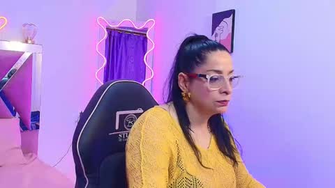 Snapshot of amely_tay chatting on October 15, 2025, 11:54 am AMELY online show from October 15, 2025, 11:54 am