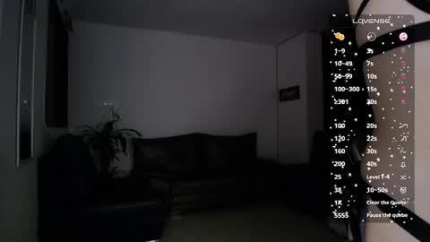 Snapshot of amelycaro chatting on October 3, 2025, 2:41 am Amely online show from October 3, 2025, 2:41 am