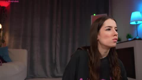 Amy  online show from April 20, 2026, 3:31 am