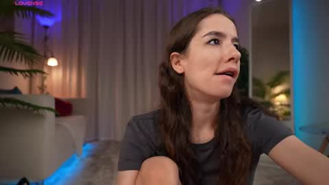 Amy  online show from July 12, 2026, 1:40 am