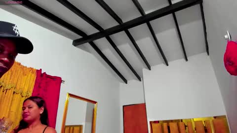 america online show from November 7, 2025, 3:28 am