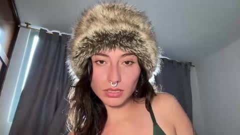 Voraginem online show from February 3, 2025, 9:07 pm