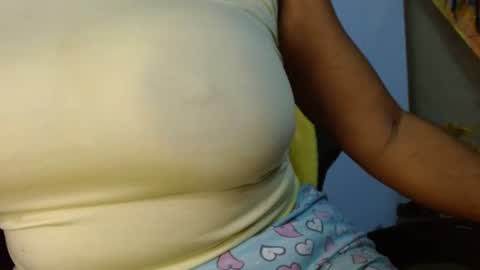 Snapshot of ames9001 chatting on October 18, 2025, 12:39 pm Mari online show from October 18, 2025, 12:39 pm