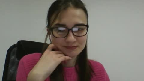 Snapshot of amethystnight_ chatting on February 18, 2025, 2:27 pm Julia online show from February 18, 2025, 2:27 pm