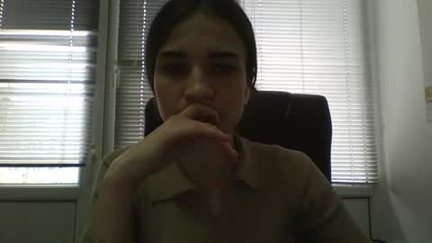 Snapshot of amethystnight_ chatting on February 20, 2025, 10:05 am Julia online show from February 20, 2025, 10:05 am
