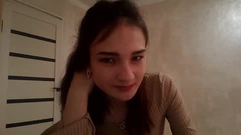 Snapshot of amethystnight_ chatting on March 3, 2025, 9:11 am Julia online show from March 3, 2025, 9:11 am