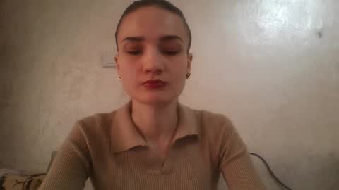 Snapshot of amethystnight_ chatting on March 5, 2025, 6:12 am Julia online show from March 5, 2025, 6:12 am
