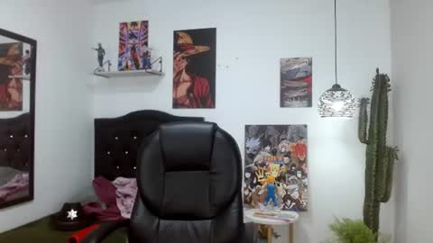amethystshadow online show from June 20, 2026, 3:53 am