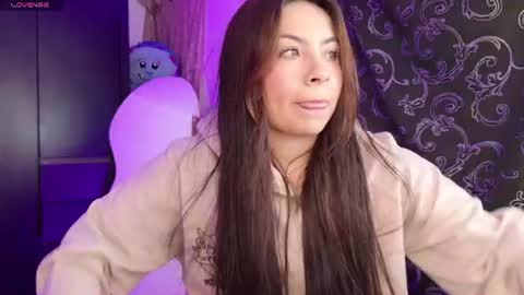 Amy online show from June 24, 2026, 1:37 am