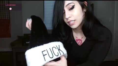 amilust online show from December 22, 2024, 11:20 pm