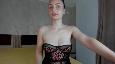 AmiraAnne online show from June 9, 2026, 6:52 pm