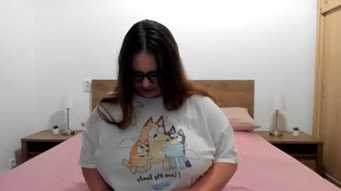 Amira Vyxen online show from October 6, 2025, 8:28 pm