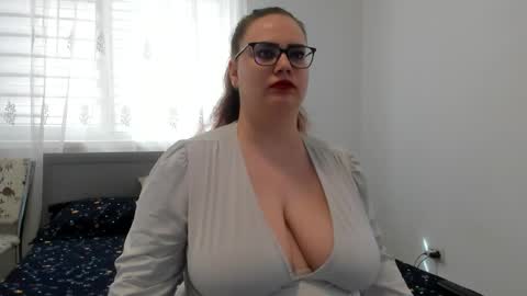 Amira Vyxen online show from March 27, 2026, 8:26 am