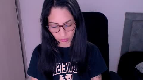 diana online show from October 15, 2025, 1:06 am