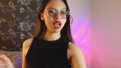 Ammelie online show from February 19, 2026, 11:23 pm