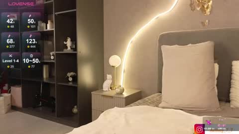 Ammy online show from March 9, 2025, 1:26 pm