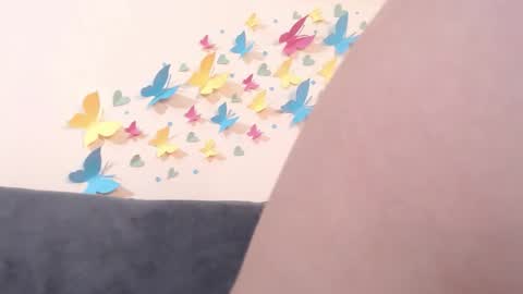 ammy_colins online show from December 4, 2025, 3:16 am