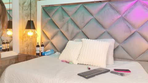 ammy durand online show from September 30, 2025, 7:08 pm