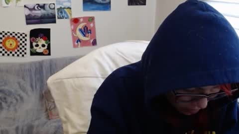 yisel online show from October 13, 2025, 2:06 pm