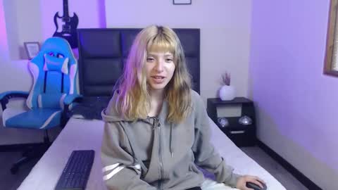 Amnesia online show from October 13, 2025, 5:13 pm