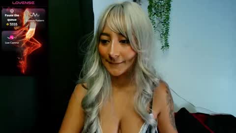 amonet 23 online show from November 6, 2025, 3:07 am