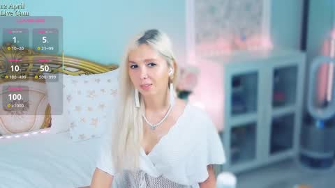  Im the first transgender post-op model on haturbate. I have a new sweet pussy... online show from April 12, 2026, 5:51 pm