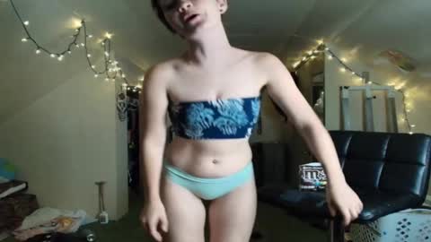 Amora Mystic online show from October 20, 2025, 4:24 am