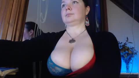Snapshot of amorelara chatting on January 25, 2025, 7:17 am amorelara online show from January 25, 2025, 7:17 am