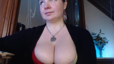 Snapshot of amorelara chatting on February 5, 2025, 1:22 pm amorelara online show from February 5, 2025, 1:22 pm